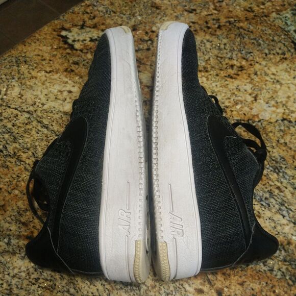 Nike Air Force 1 Running Basketball Flyknit Black 820256-001 MENS 9.5 main image 9